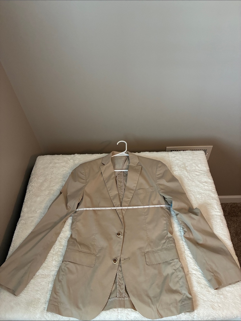 Tailored Beige Men's Sport Coat - Modern Single-Breasted Blazer